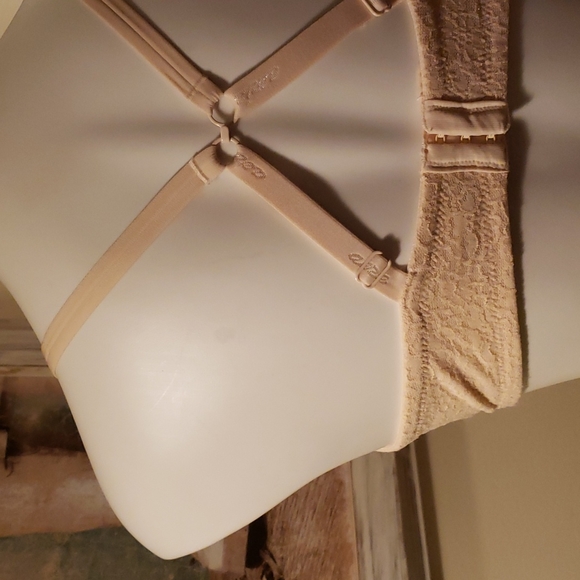 Aerie Bra - Picture 7 of 8